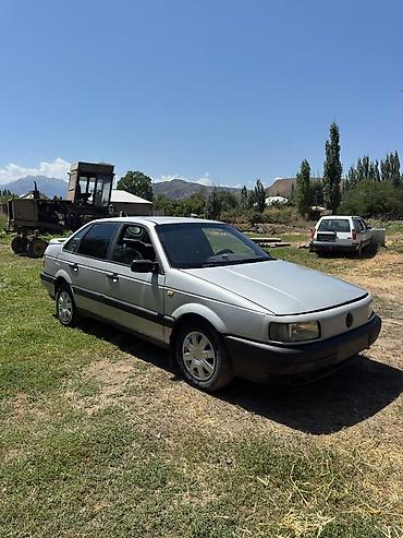 wolkswagen lt: Volkswagen Passat: 1988 г., 1.8 л, Механика, Бензин, Седан — 2