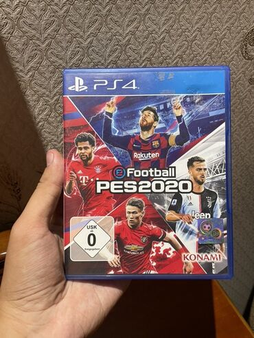 Mercedes-Benz: PS4 oyunu: eFootball PES 2020 (Konami) - Platforma: PlayStation 4