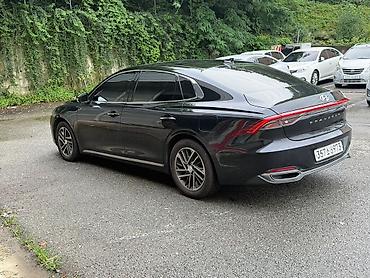 gra: Hyundai Grandeur: 2022 г., Седан — 1