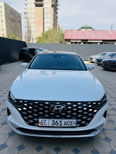 авто в распочку: Hyundai Grandeur: 2021 г., 3 л, Автомат, Газ, Седан