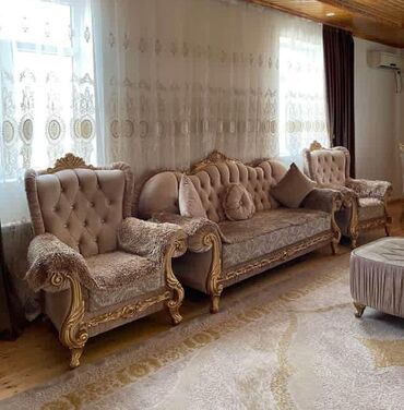 Yataq otağı dəstləri: Divan, 2 kreslo