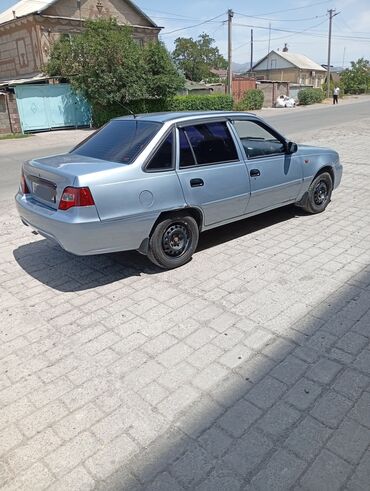 Daewoo: Daewoo Nexia: 2012 г., 1.5 л, Механика, Бензин, Седан — 5