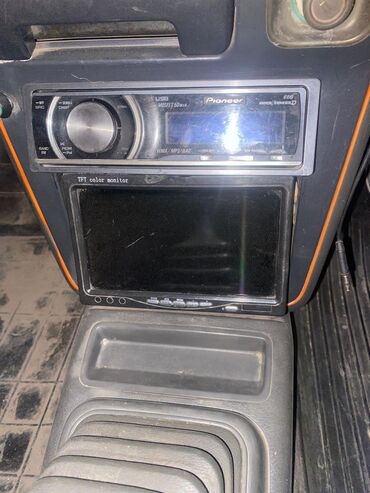 сколько стоит магнитофон в машину: Автомагнитола Pioneer + выдвижной TFT‑монитор - Головное устройство