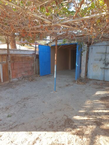 Qaraj satılır: 18 kv. m, 3 * 6 * 2 Daş Kommunal xətlər qoşulmayıb — 9