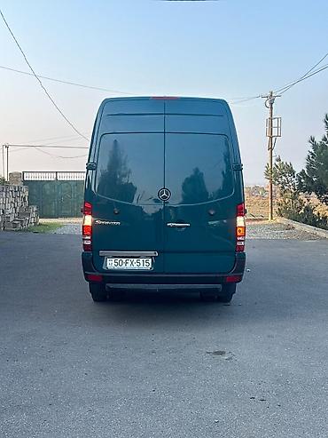 mercedes ayaqaltı: Mercedes-Benz Sprinter: 2.2 l | 2011 il Van/Minivan — 5