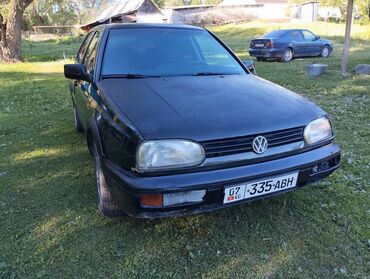 Volkswagen: Volkswagen Golf: 1994 г., 1.8 л, Механика, Бензин, Хэтчбэк
