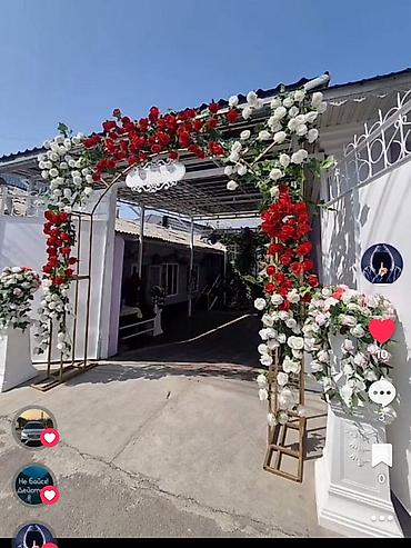 Декоративные цветы: Оформление торжеств цветочными арками и декором - Пышные арки из — 5