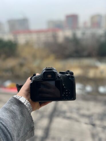 Fotokameralar: Ideal veziyyetde Canon EOS650D modeli .resmi Baku Electronicsden