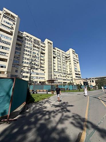 Продажа квартир: Продаётся просторная 3-комнатная квартира в самом центре города! 📍 — 13