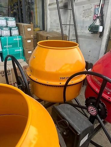 Электрическая бетономешалка ROLF TOP-210L Характеристики: - Модель