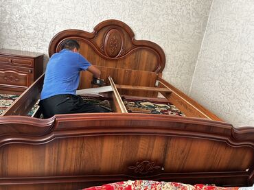 стяжка мебели: Услуги по сборке и ремонту кроватей - Профессиональная сборка