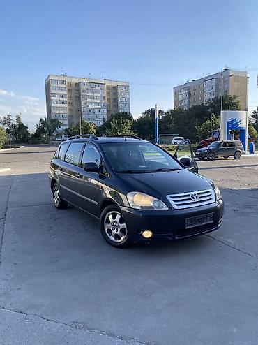 devo matiz: Toyota Avensis: 2001 г., 2 л, Автомат, Бензин, Минивэн — 3