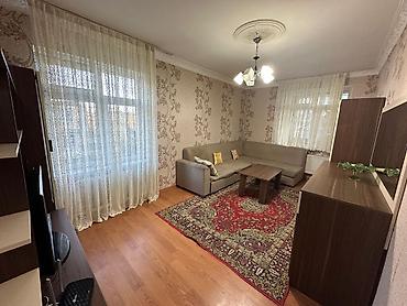 kiraye evl: Bakıxanov qəsəbəsində ( Razində ) Çempion çay evinin arxası, Qloroiya — 4