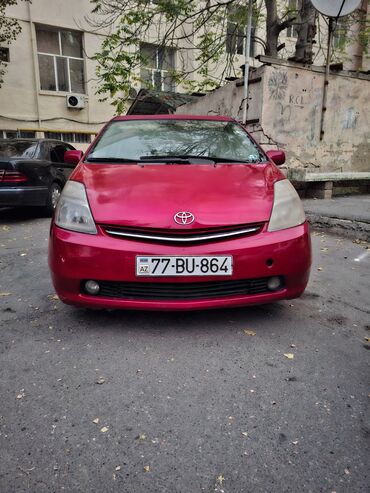диски на тойоту вокси: Toyota Prius (ikinci nəsil) hibrid hetçbek - Rəng: qırmızı - Kuzov: 5