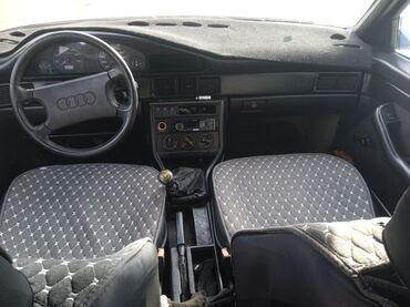 Audi: Audi 100: 1987 г., 2 л, Механика, Бензин, Седан