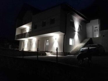 Baštenska rasveta: Zidne spoljne lampe; -Tip grla: GU10 Broj grla:2 Ready for LED: DA — 2