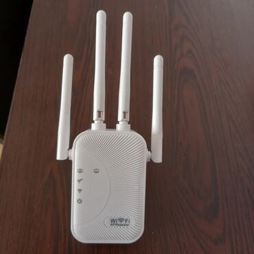 Modemlər və şəbəkə avadanlıqları: Wi‑Fi Siqnal Gücləndirici / AP / Repeater Xüsusiyyətlər: - 4 ədəd — 1