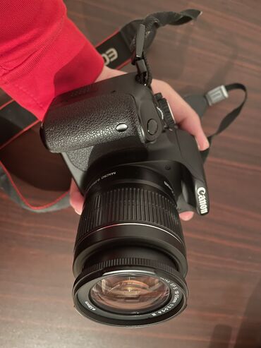 fotoaparat canon: Canon 650d İkinci sahibiyəm alan zaman ilk sahibi 6-7k probeqi olduğun