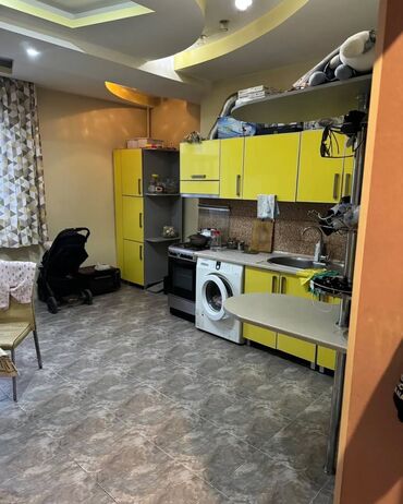 дом продаю в бишкеке: 2 комнаты, 78 м², Элитка, 4 этаж