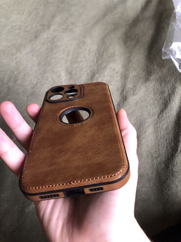 Kabrolar: Iphone 16 Pro Max üçün klasssik dizayna malik olan süni dəridən kobura — 9