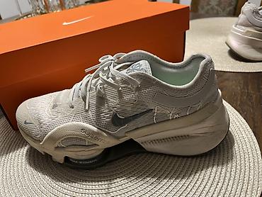 ugg moon boot: Nike Air Zoom SuperRep – trenažne patike - Model: Nike Air Zoom — 2
