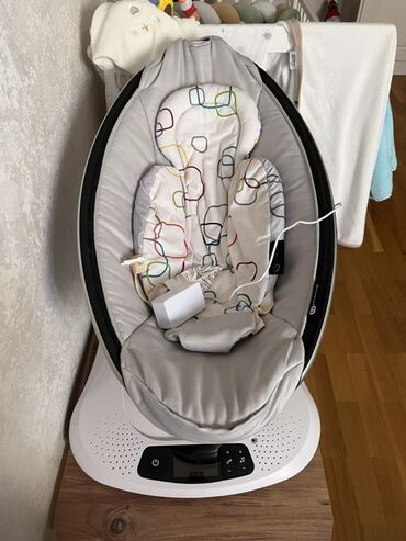 yeni dogulmus usaq ucun sepetler: 4moms markalı MamaRoo uşaq yelləncəyi. Uşağın sakitləşməsinə və