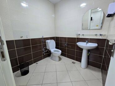 Ofislər: 🔹Tam Əyalı Ofis İcarəyə Verilir – Xətai metrosuna piyada 5 dəq. 📐 252 -da lalafo.az — 17 Ofislər: 🔹Tam Əyalı Ofis İcarəyə Verilir – Xətai metrosuna piyada 5 dəq. 📐 252 — 17