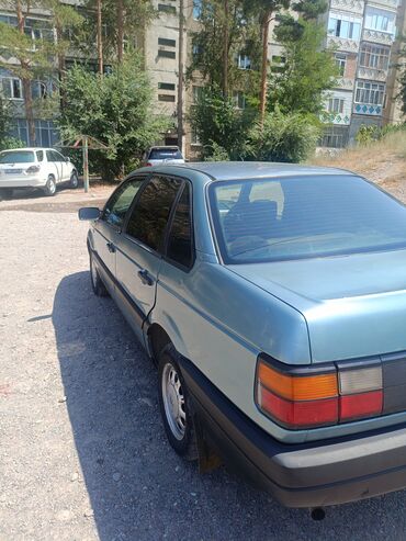 фольксваген пассат б5 1 8 турбо: Автомобиль Volkswagen Passat B3, седан, окрашенный в светло-голубой