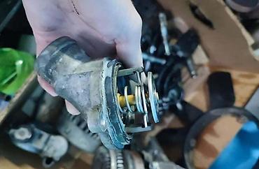 motore: TERMOSTAT W163 ZA MERCEDES BENZ ML 320 | Ml w 163 320 termostat — 1