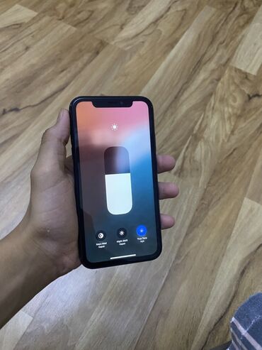 Qazanlar: IPhone Xr, 64 GB, Qara, Qırıq, Face ID