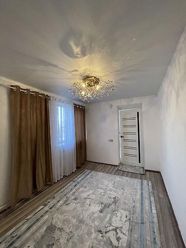 Продажа коттеджей и домов: 🏡 Продаётся ДОМ 💰 Цена 50 000 $ 🌇В городе Балыкчы 📍 ул. Кок-Ойрок 90 — 5