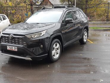 Toyota: Toyota RAV4: 2021 г., 2.5 л, Типтроник, Бензин, Кроссовер