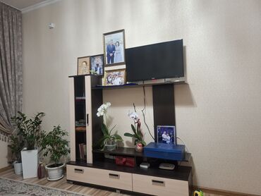 Другая мебель: Продаётся Стенка для гостиной 
5000 сом