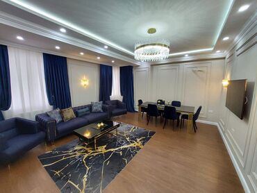 Yeni tikili: 4 otaqlı, Yeni tikili, m. Azadlıq Prospekti, 192 kv. m — 2