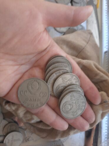 qədim sikkələr: Монеты