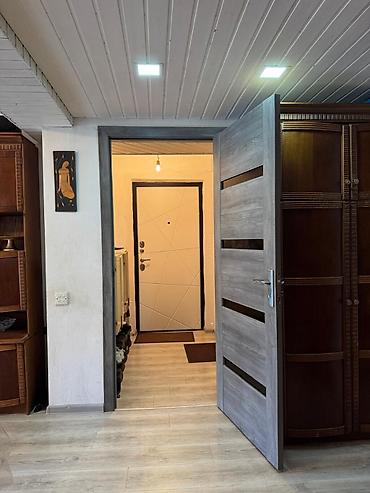 Mənzillər: 2 otaqlı, Yeni tikili, m. 8 Noyabr, 61 kv. m — 4