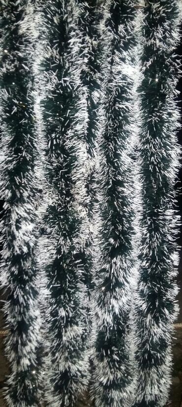 Yeni il oyuncaqları və bəzəkləri: Yeni il aksesuarlari satilir. Yeni il corablarizinqrovlu celengler — 8