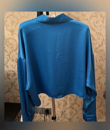 Рубашки и блузы: Bershka, L (EU 40), цвет - Синий