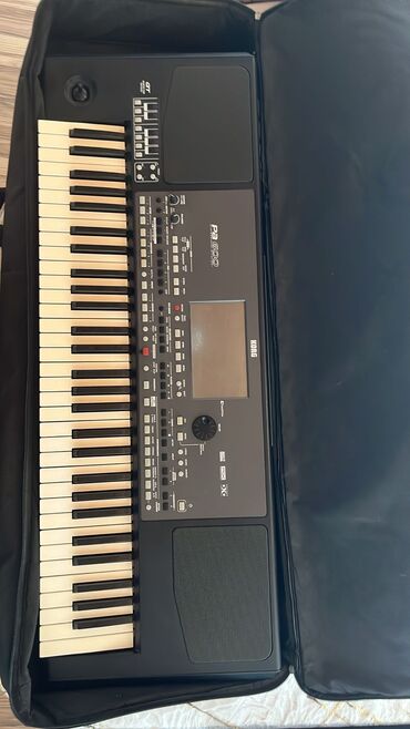 Гитары: Синтезатор, Korg, Б/у