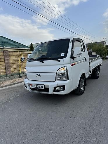 мотор дизель 2 2: Легкий грузовик, Hyundai, Стандарт, Б/у — 1