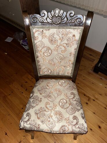 Beşiklər: Oğlan və qız üçün, Dördbucaq, Beşik, Dəstsiz, Matras ilə, Yellənmə mexanizmsiz — 11