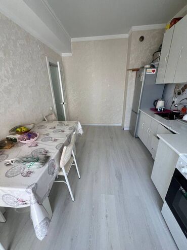 квартира в аренду в оше: 1 бөлмө, 42 кв. м, Элитка, 5 кабат, Евроремонт