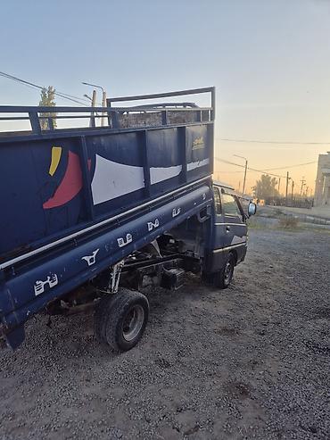 самосвал фура: Hyundai Porter: 2001 г., 2.6 л, Механика, Дизель, Универсал — 2