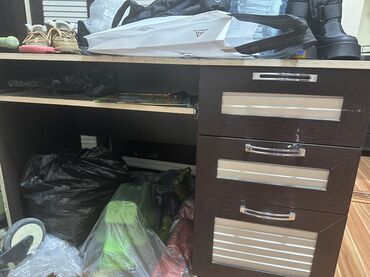 тумбочки прикроватные овальная: Кийимдер үчүн тумба, Күзгүсүз, ЛДСП, түсү - Күрөң