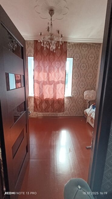 Həyət evləri və villaların satışı: 3 otaqlı, 800 kv. m, Kredit yoxdur, Orta təmir -da lalafo.az — 12 Həyət evləri və villaların satışı: 3 otaqlı, 800 kv. m, Kredit yoxdur, Orta təmir — 12