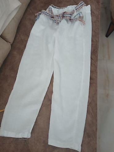 sorc sa postavom: Bela lanena ženska pantalona – Italy, veličina S - Materijal: lagani — 1