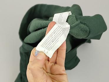 Bluzy: Bershka, Bluza damska
, rozmiar M — 8