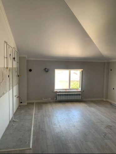 дом арча бешик ак орго: 2 комнаты, 35 м², Индивидуалка, 4 этаж, Евроремонт