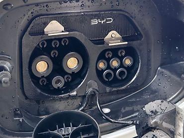 BYD: BYD Yuan Up: 2025 г., 0.1 л, Вариатор, Электромобиль, Универсал — 6