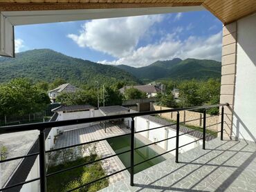 Həyət evləri və villaların satışı: 4 otaqlı, 160 kv. m, Yeni təmirli — 1